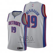 Camiseta Detroit Pistons Svi Mykhailiuk NO 19 Statement Gris