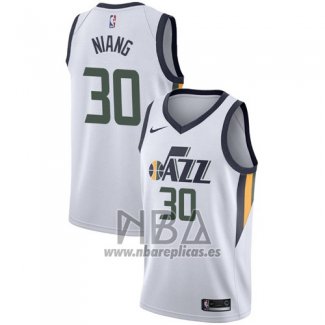 Camiseta Utah Jazz Georges Niang NO 30 Association 2017-18 Blanco