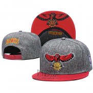 Gorra Atlanta Hawks Gris Rojo2