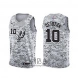 Camiseta San Antonio Spurs Demar Derozan NO 77 Earned Camuflaje