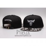 Gorra Chicago Bulls Snapback Blanco Negro